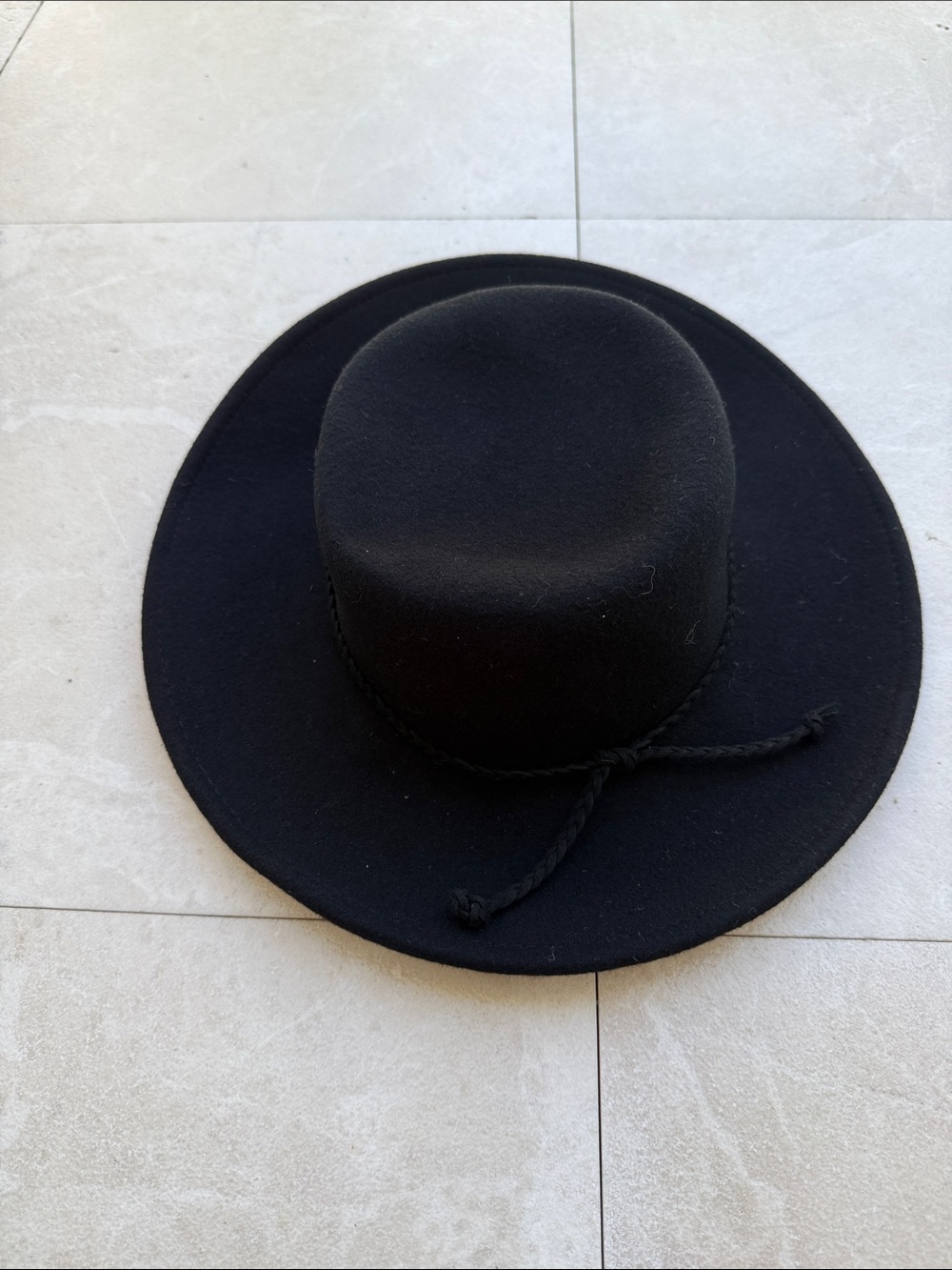 Wide Brim Black Felt Hat with Rope Band Treasure & Bond hat